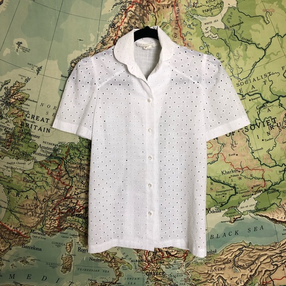Vintage Tops - Vintage Cotton Eyelet Button Down Blouse